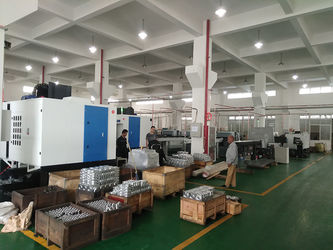 Chine Ningbo Zhenhai TIANDI Hydraulic CO.,LTD usine
